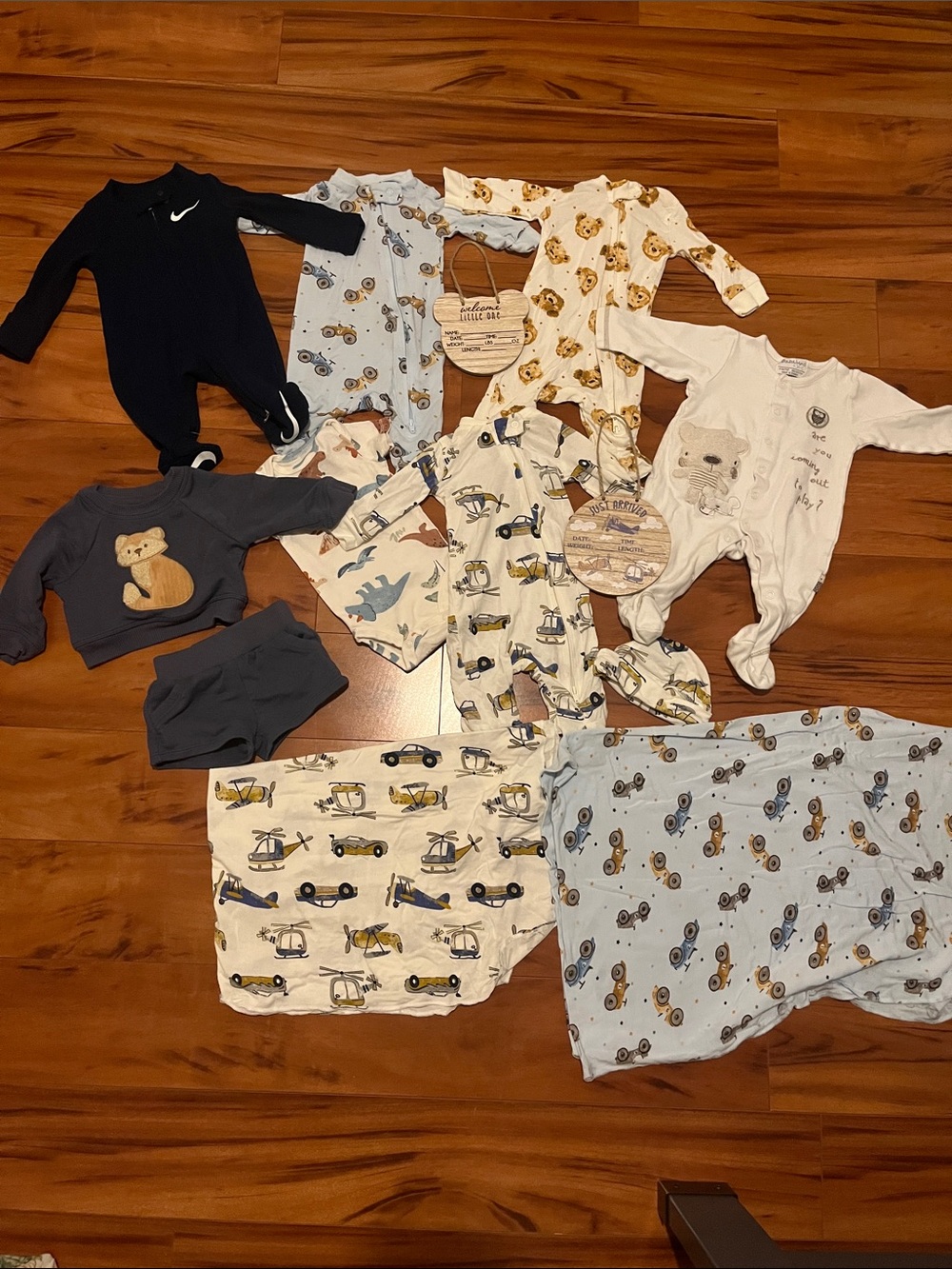 Assorted Baby boy bundle One-Piece Sleepwear - Blue, Cream, White